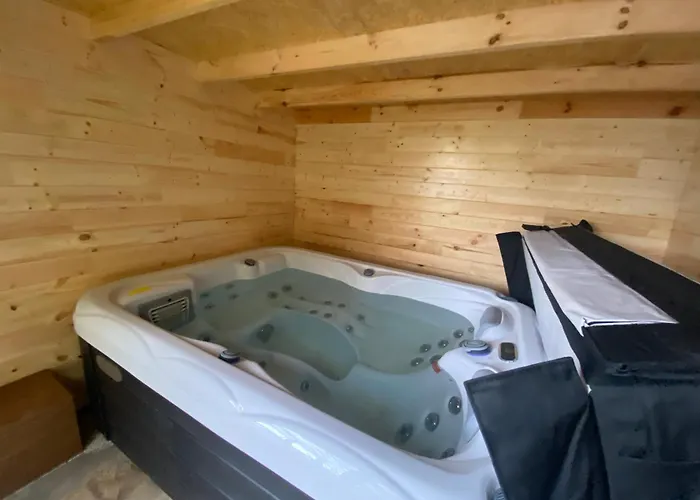 Swimming\'S House